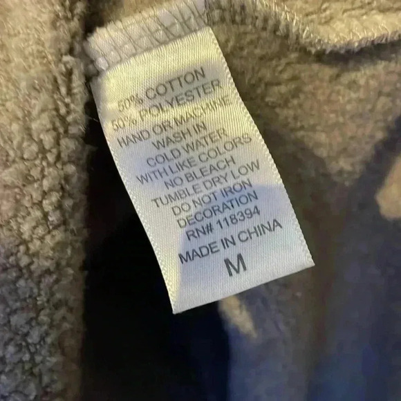 Opry Sweatshirt - Picture 5 of 7